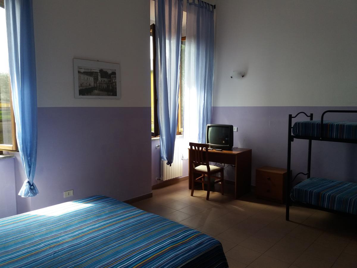 Ostello Ortensi Farnese Dış mekan fotoğraf